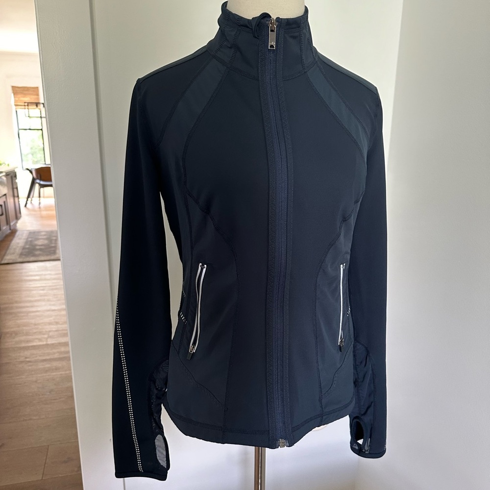 $108 Navy Zella Athletic Jacket with mesh details! Small